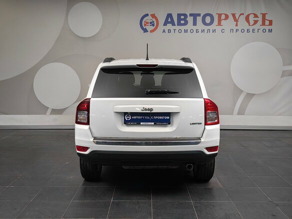 2012 Jeep Compass I Рестайлинг, белый - вид 3