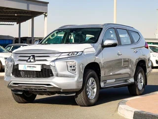 2023 Mitsubishi Montero Sport III Рестайлинг, серебристый, 4250000 рублей, вид 2