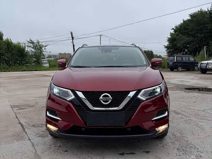 Открыть фотографии: Nissan Qashqai II Рестайлинг