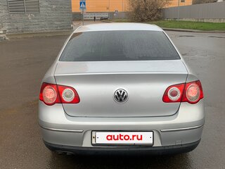 2008 Volkswagen Passat B6, серебристый, 550000 рублей, вид 3