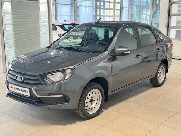 2026 Lada (ВАЗ) Granta I Рестайлинг, серый, 1037000 рублей - вид 2