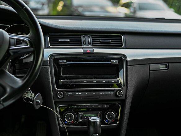 2014 Skoda Superb DSG II Рестайлинг, коричневый - вид 7