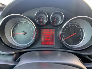 2010 Opel Insignia I, белый, 950000 рублей, вид 4