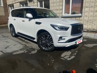 2021 Infiniti QX80 I Рестайлинг 3, белый, 6500000 рублей, вид 1
