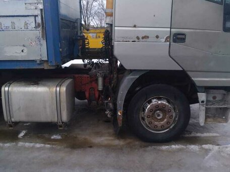 1995 Iveco EuroStar, серебристый, 700000 рублей, вид 2