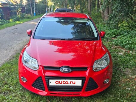 2012 Ford Focus III, красный, 627000 рублей, вид 2