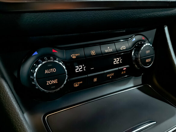 2019 Mercedes-Benz GLA 200 I (X156) Рестайлинг, синий, 2605000 рублей - вид 20