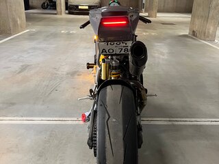 2003 Ducati 999, серый, 999000 рублей, вид 3