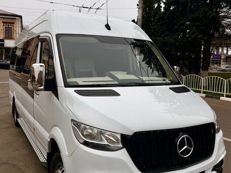2017 Mercedes-Benz Sprinter, белый, 8500000 рублей, вид 1