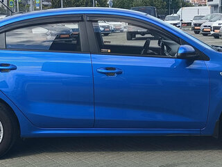 2020 Kia Rio IV Рестайлинг, синий, 1280000 рублей, вид 3