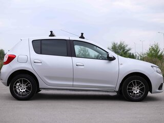 2016 Renault Sandero II, серый, 981560 рублей, вид 4