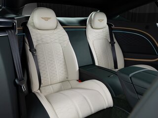 2025 Bentley Continental GT Speed IV, зелёный, 57070200 рублей, вид 4