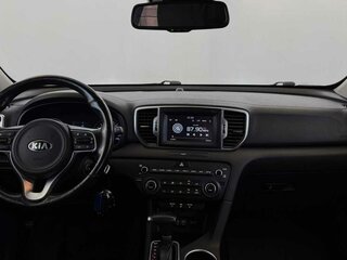 2018 Kia Sportage IV, серебристый, 1610000 рублей, вид 5