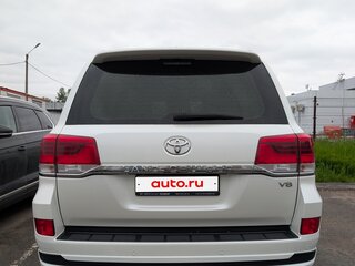 2020 Toyota Land Cruiser 200 Series Рестайлинг 2, белый, 7850000 рублей, вид 5