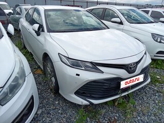 2020 Toyota Camry VIII (XV70), белый, 2252500 рублей, вид 4