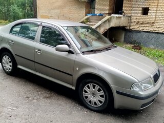 2007 Skoda Octavia I (A4) Рестайлинг, серый, 400000 рублей, вид 3