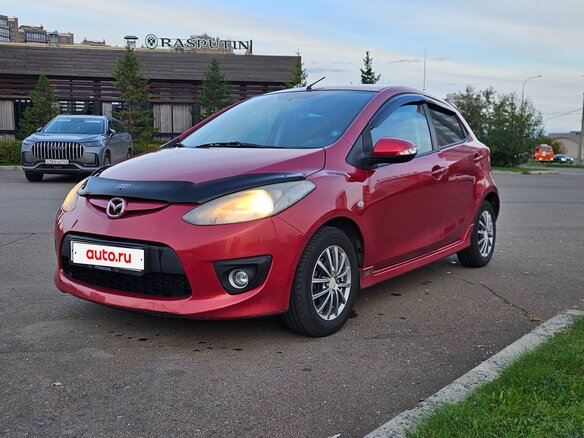 2008 Mazda 2 II (DE), красный