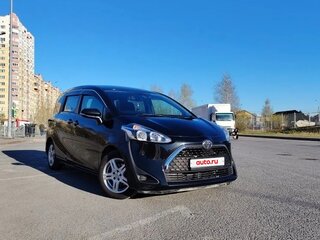2020 Toyota Sienta II Рестайлинг, чёрный, 1350000 рублей, вид 1