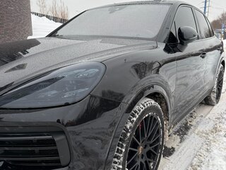 2018 Porsche Cayenne III, чёрный, 6500000 рублей, вид 1