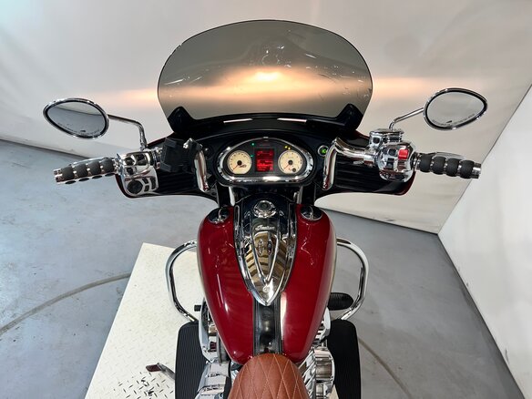 2014 Indian Chieftain, красный, 810000 рублей - вид 19