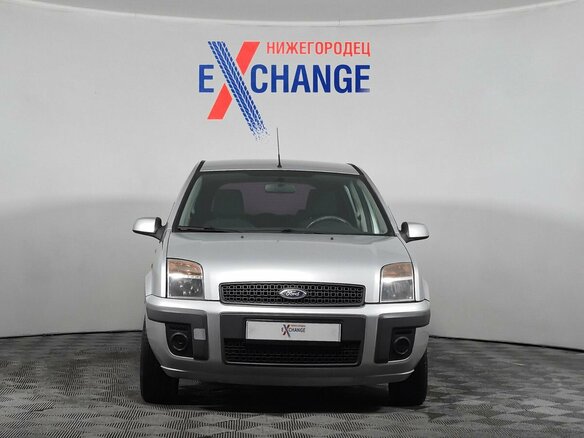 2008 Ford Fusion I Рестайлинг, серебристый - вид 2