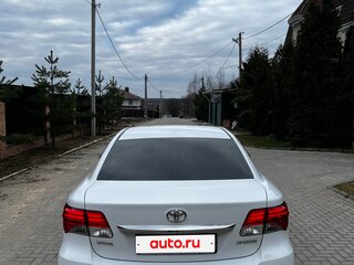 2012 Toyota Avensis III Рестайлинг, белый, 1470000 рублей, вид 4
