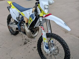2023 Husqvarna TE 250, белый, 670000 рублей, вид 5