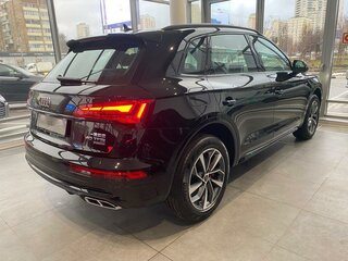 2025 Audi Q5 L 40 TFSI II (FY) Рестайлинг, чёрный, 6200000 рублей, вид 4