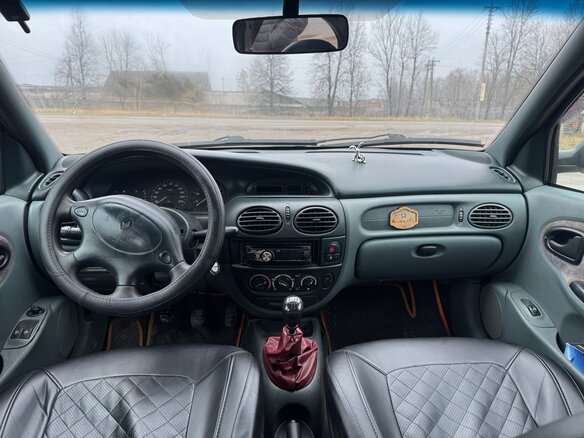 1998 Renault Megane I, красный, 120000 рублей - вид 6