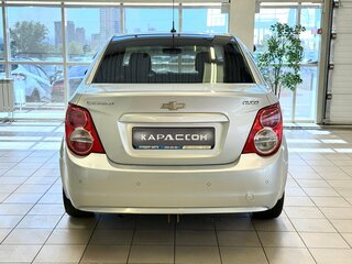 2012 Chevrolet Aveo II, серебристый, 560000 рублей, вид 4