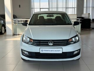 2019 Volkswagen Polo V Рестайлинг, белый, 1010000 рублей, вид 2