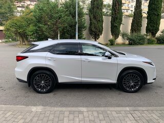 2018 Lexus RX 300 IV, белый, 4300000 рублей, вид 3