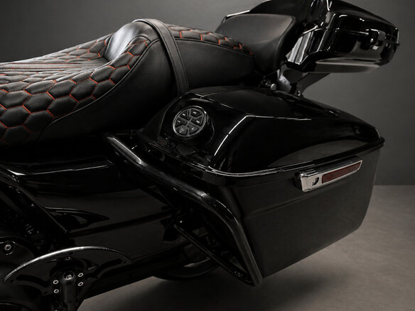 2017 Harley-Davidson Road King, чёрный, 1250000 рублей - вид 7