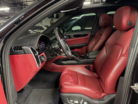 2023 Porsche Cayenne III, чёрный, 10430000 рублей - вид 16