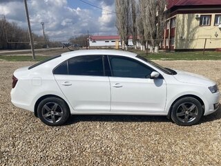 2018 Skoda Rapid I Рестайлинг, белый, 1100000 рублей, вид 2