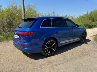 2016 Audi Q7 II (4M), синий, 4249000 рублей, вид 5