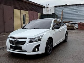 2012 Chevrolet Cruze I Рестайлинг, белый, 700000 рублей, вид 1