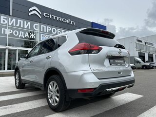 2019 Nissan X-Trail III Рестайлинг, серебристый, 2510000 рублей, вид 5