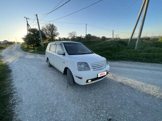 2001 Mitsubishi Dion I, белый, 650000 рублей, вид 4