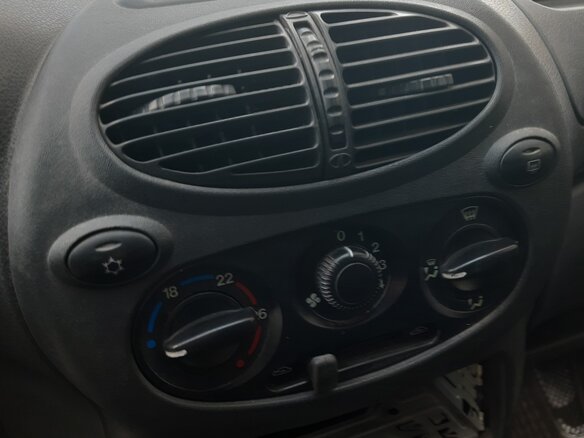 2012 Lada (ВАЗ) Kalina I, белый, 155000 рублей - вид 1