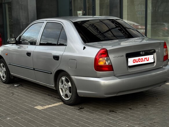 2004 Hyundai Accent ТагАЗ II, серебристый, 570000 рублей - вид 6