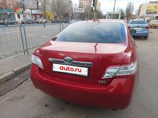 2010 Toyota Camry VI (XV40) Рестайлинг, красный, 1000000 рублей, вид 3