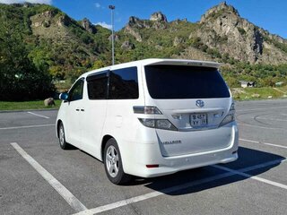 2009 Toyota Vellfire I, белый, 2450000 рублей, вид 4
