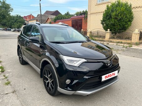 2016 Toyota RAV4 IV (XA40) Рестайлинг, чёрный, 2280000 рублей, вид 2