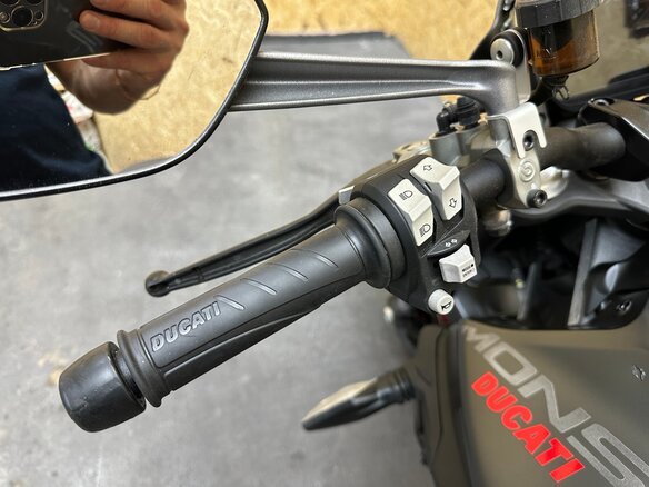 2022 Ducati Monster 937, зелёный, 1070000 рублей - вид 33