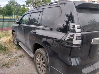 2019 Toyota Land Cruiser Prado 150 Series Рестайлинг 2, чёрный, 5500000 рублей, вид 3