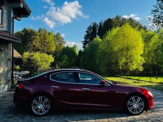 2014 Maserati Ghibli III, красный, 2670000 рублей, вид 4