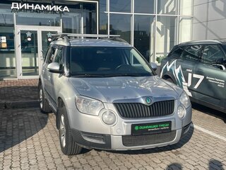 2013 Skoda Yeti I, серебристый, 425000 рублей, вид 3