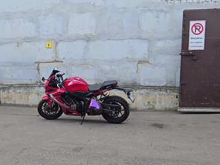 2020 Honda CBR 650R, красный, 900000 рублей, вид 2