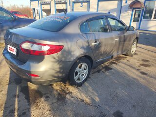 2013 Renault Fluence I Рестайлинг, серебристый, 650000 рублей, вид 4